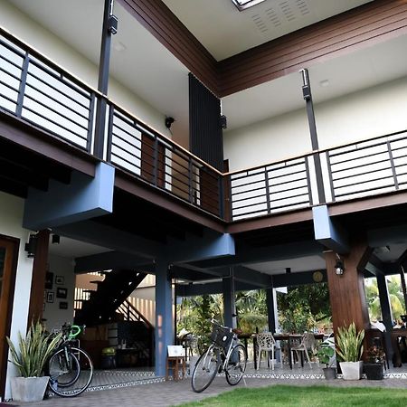 Sabua The Terrace Homestay Uthai Thani Eksteriør bilde