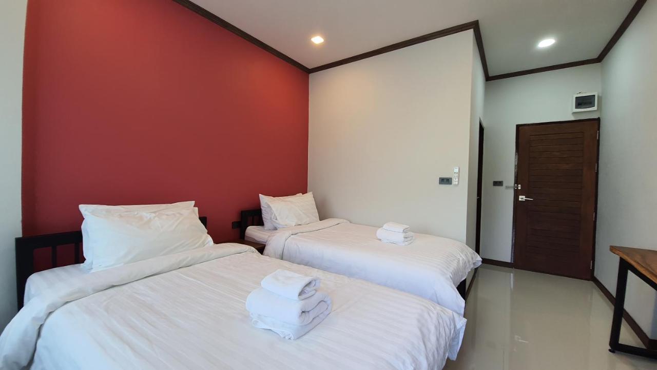 Sabua The Terrace Homestay Uthai Thani Eksteriør bilde