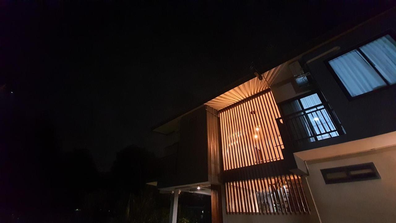 Sabua The Terrace Homestay Uthai Thani Eksteriør bilde